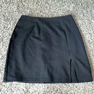 SHEIN black mini skirt with little slit on the side